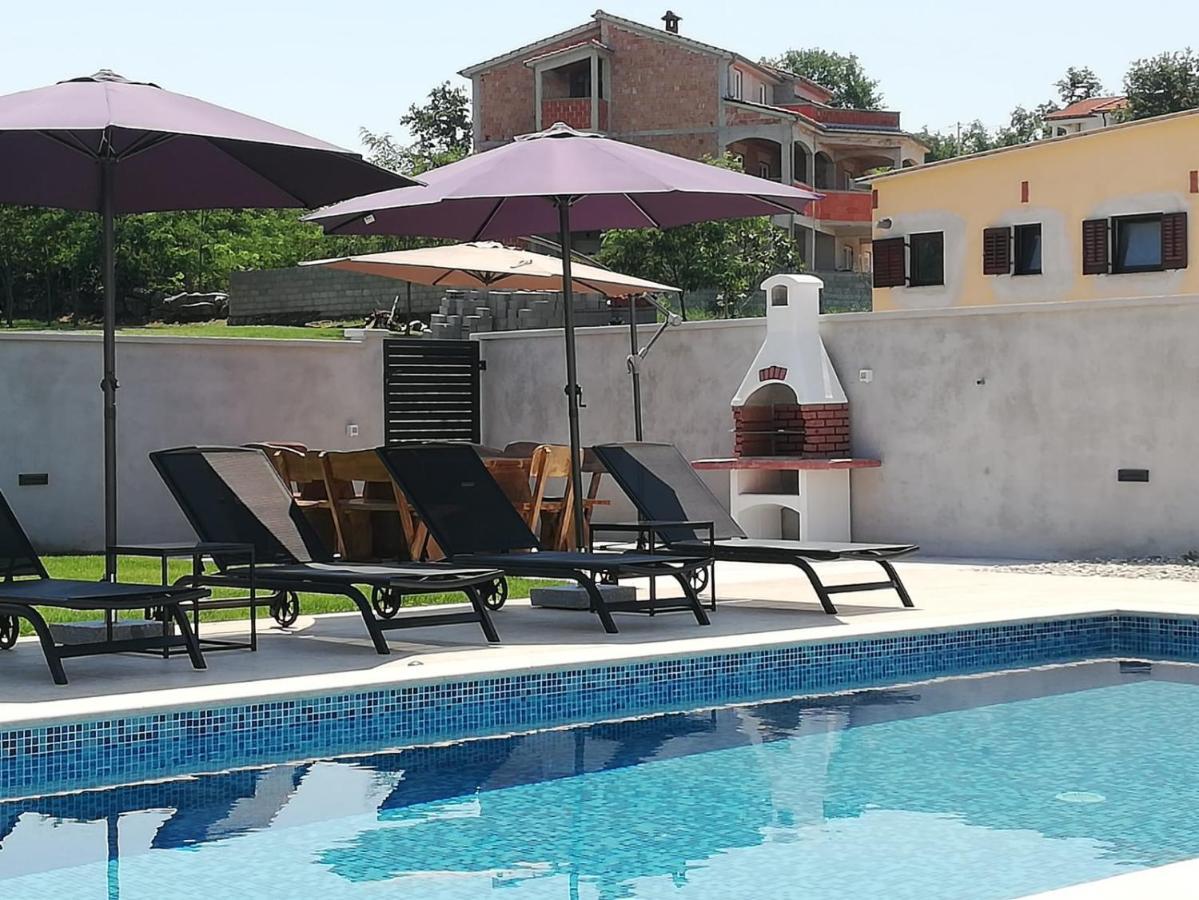 Holiday Home Victoria Пореч Екстериор снимка