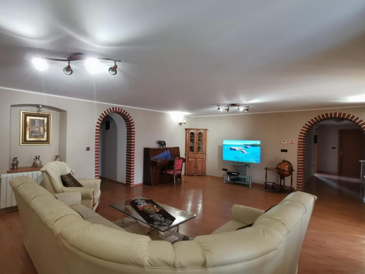Holiday Home Victoria Пореч Екстериор снимка